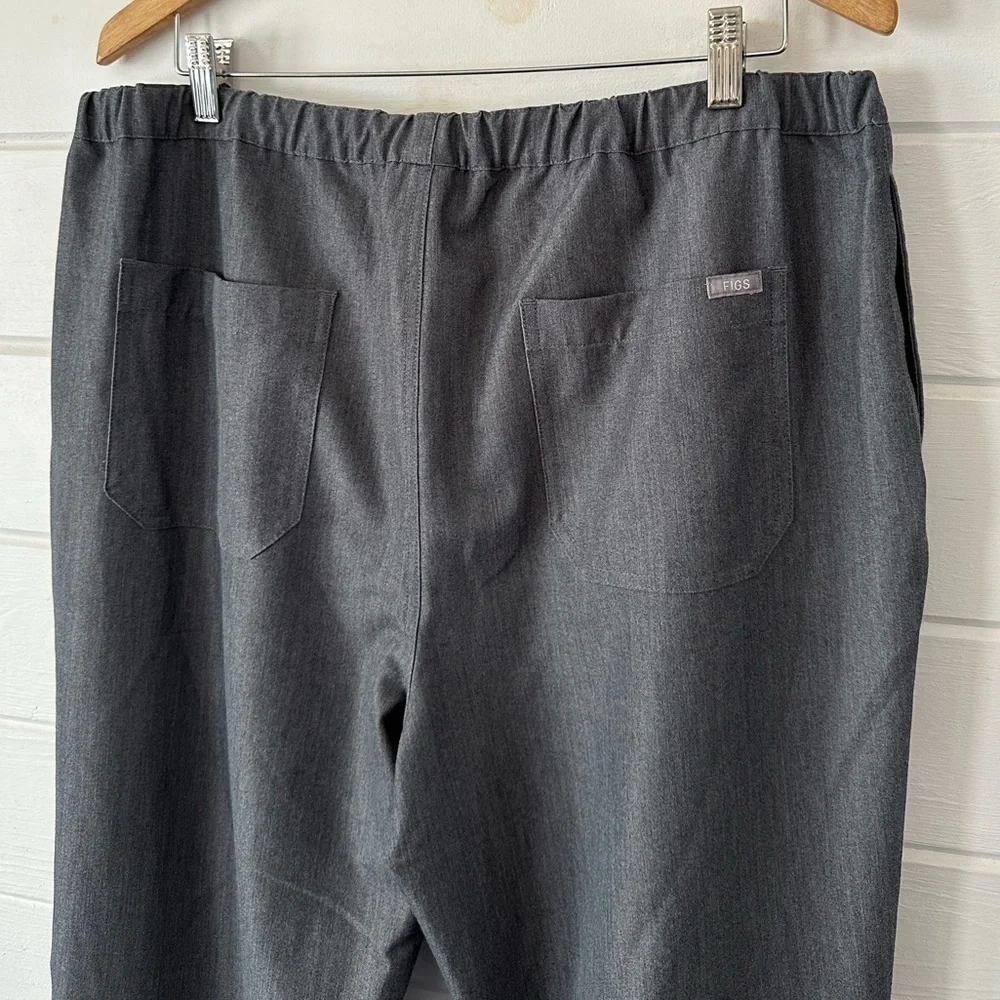 Figs Pisco Basic Scrub Straight Leg Pants in Graphite 4 Pockets Anti-Wrinkle XL